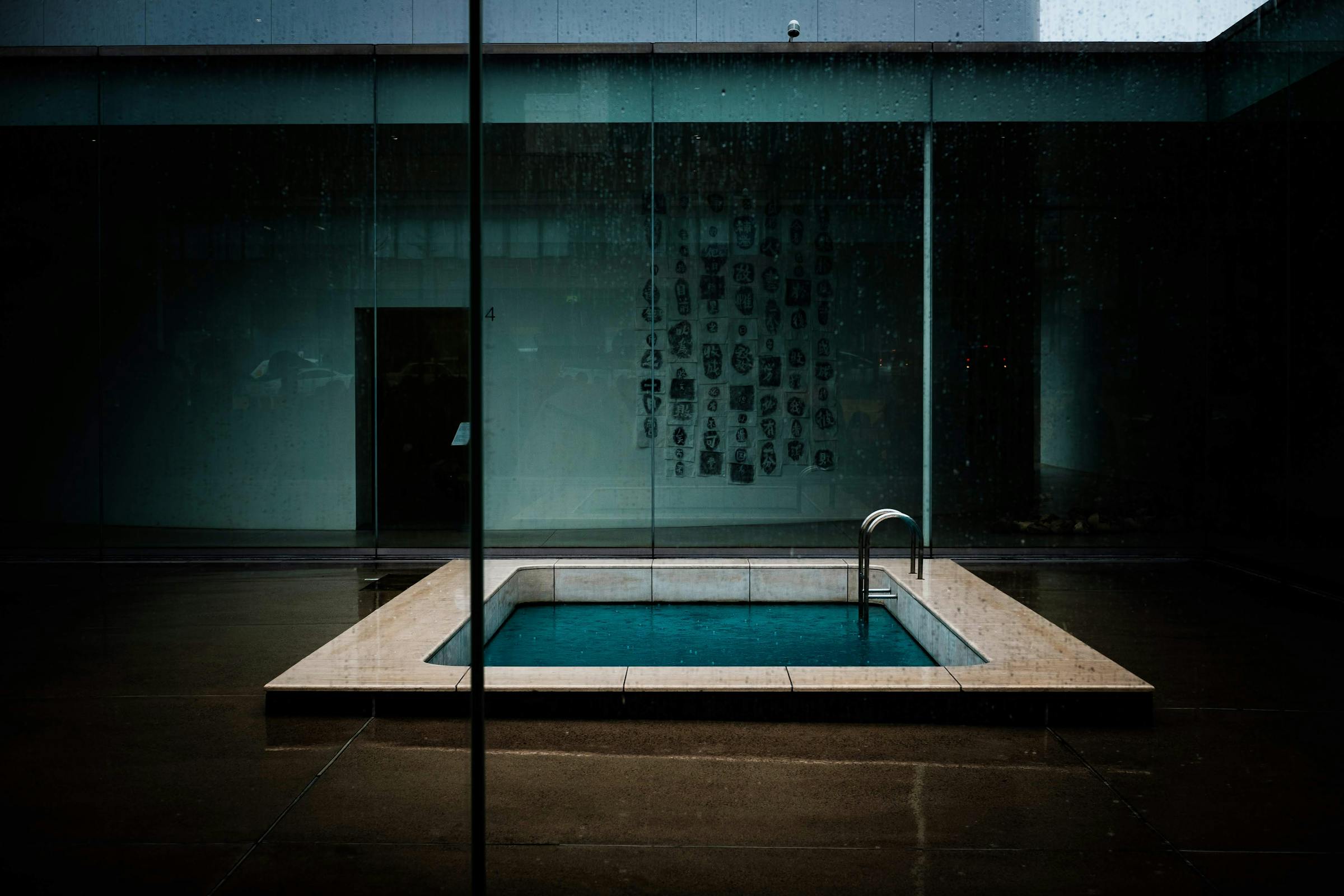 kanazawa 金沢21世紀美術館 プール